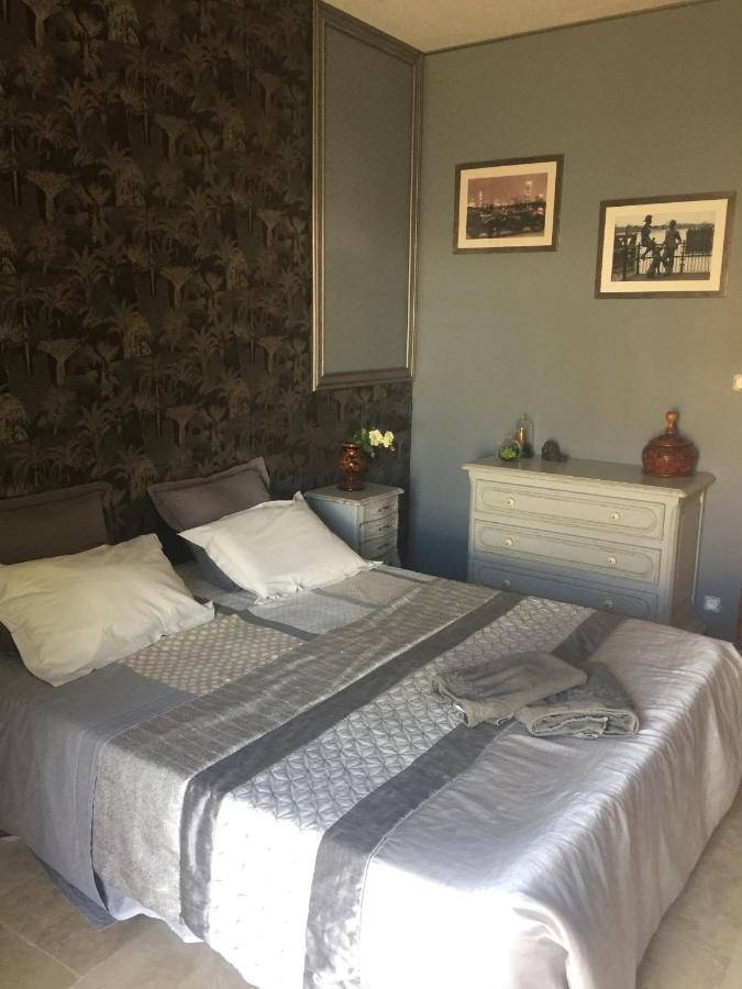 Les Olivades Bed & Breakfast Magalas Exterior photo